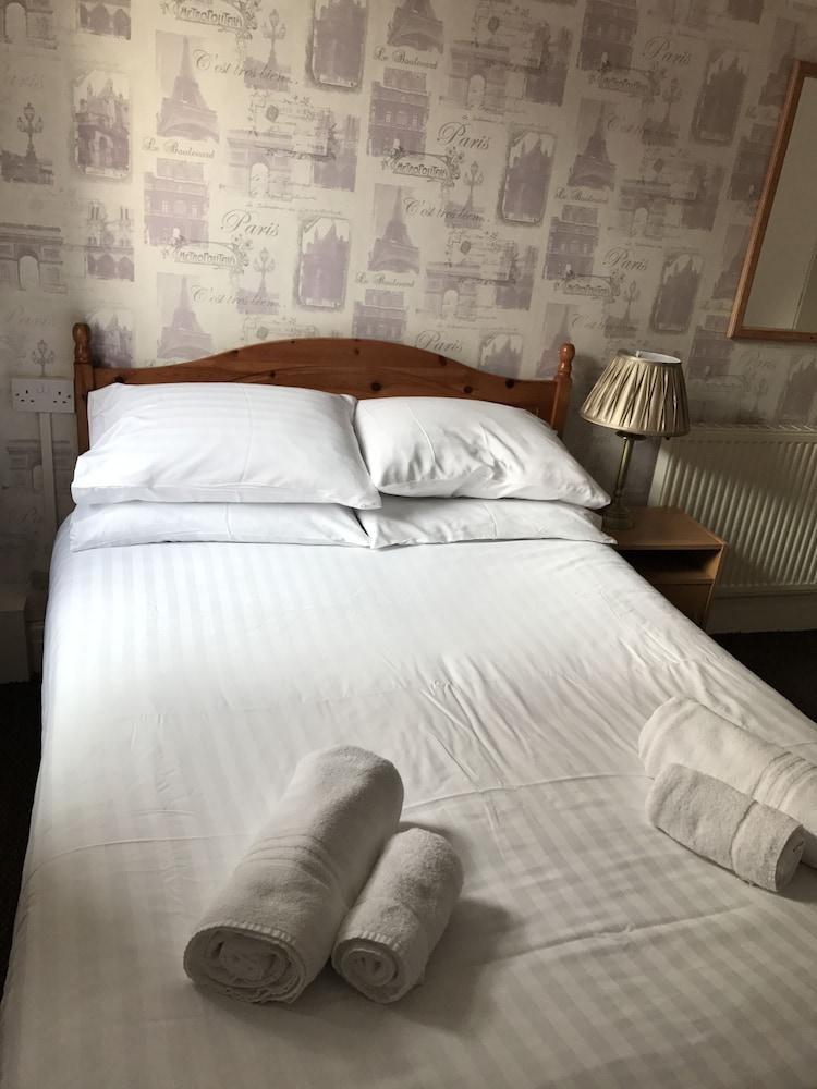 Bed and breakfast Queens Plaza Blackpool